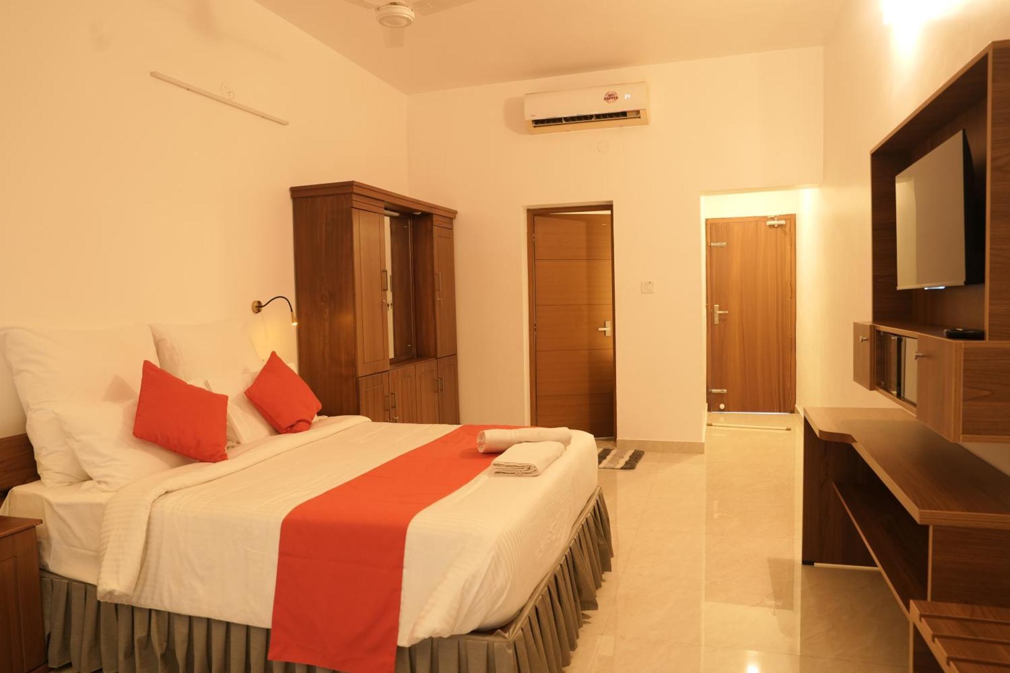 Alleppey Holiday Beach Resort Alappuzha Eksteriør billede